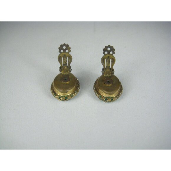 Vintage Green Plastic Clip On Earrings Gold Tone Oval Jewelry Faux Stone 1 inch - Picture 5 of 6